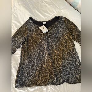 NWT Jacklyn Smith Long Sleeve Metallic Top